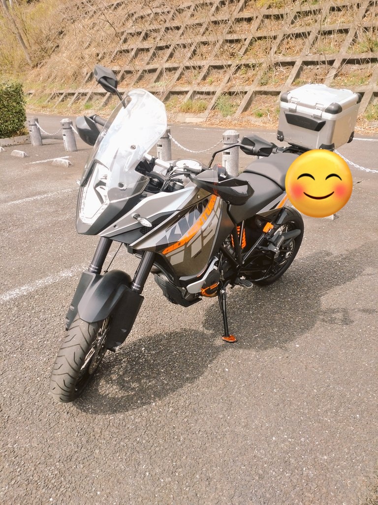 「ぼくハスクバーナ FE701KTM 1290スーパーデュークRKTM 1190ア」|ちゃぷりーぬのイラスト