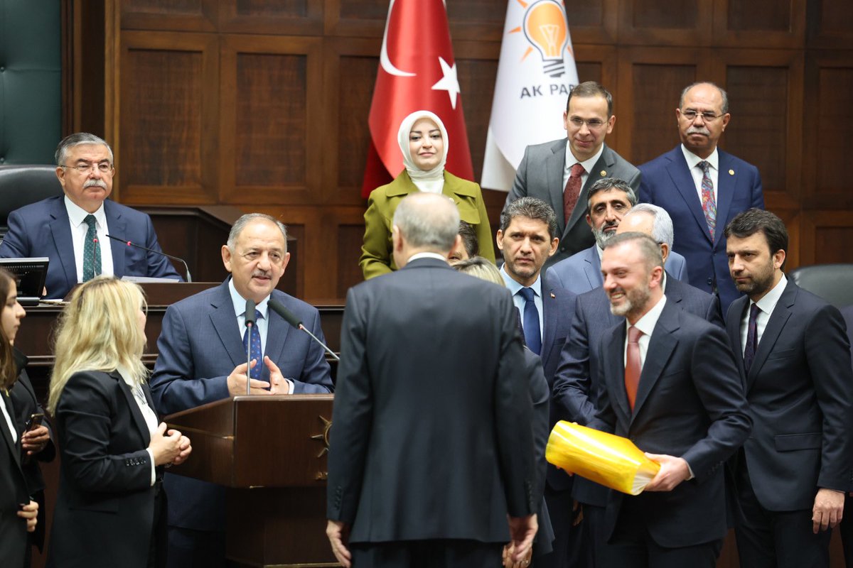 Mehmet Özhaseki tweet media