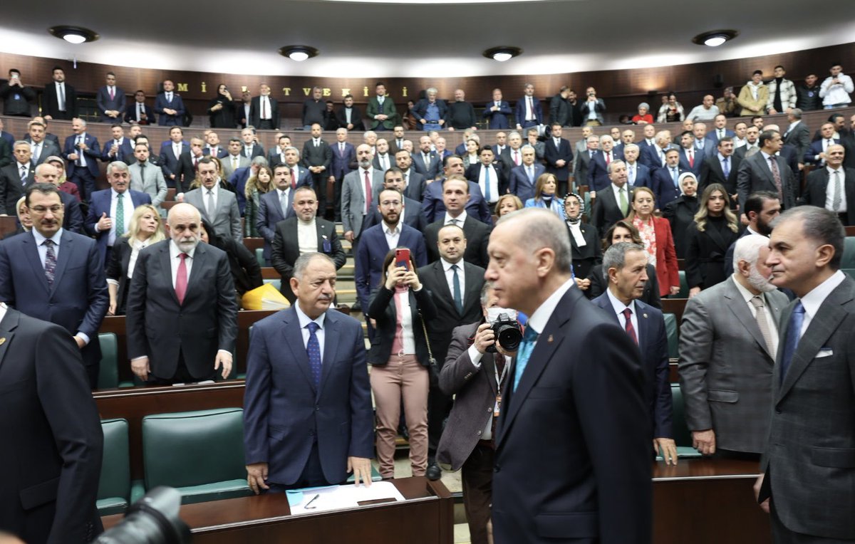 Mehmet Özhaseki tweet media