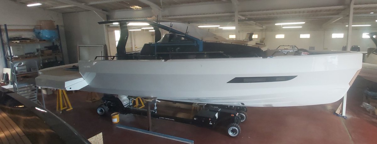 agfilip's tweet photo. When it comes to design, the buck stops here.🇮🇹 #seanfinity
Finishing up for a sea trial in few days.. https://t.co/ci8QMztpHA