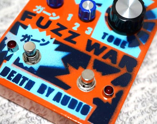 Peacegakki's tweet image. 入荷情報！

DEATH BY AUDIO SUPER FUZZ WAR (JAPAN LIMTED)
各1台のみとなります。

パープル
digimart.net/cat13/shop5049…

オレンジ
digimart.net/cat13/shop5049…

#DEATHBYAUDIO
#FUZZWAR
#エフェクター
#ファズ