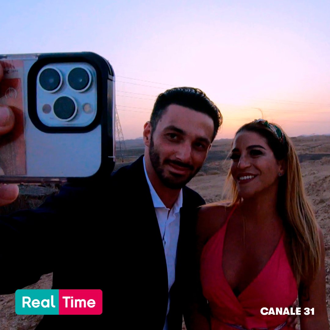 realtimetvit's tweet photo. Che la convivenza abbia inizio! 😱💖

#MatrimonioAPrimaVista questa sera alle 21:20 su #RealTime #Canale31 https://t.co/pFWYbv0CzB
