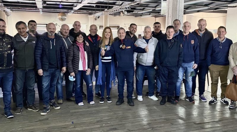 deramosdigital's tweet photo. Reglamentan la bonificación total de la tarifa eléctrica que beneficia a los Bomberos Voluntarios de Matanza: https://t.co/nkUsCuxc6y https://t.co/2EEBYSaEfE