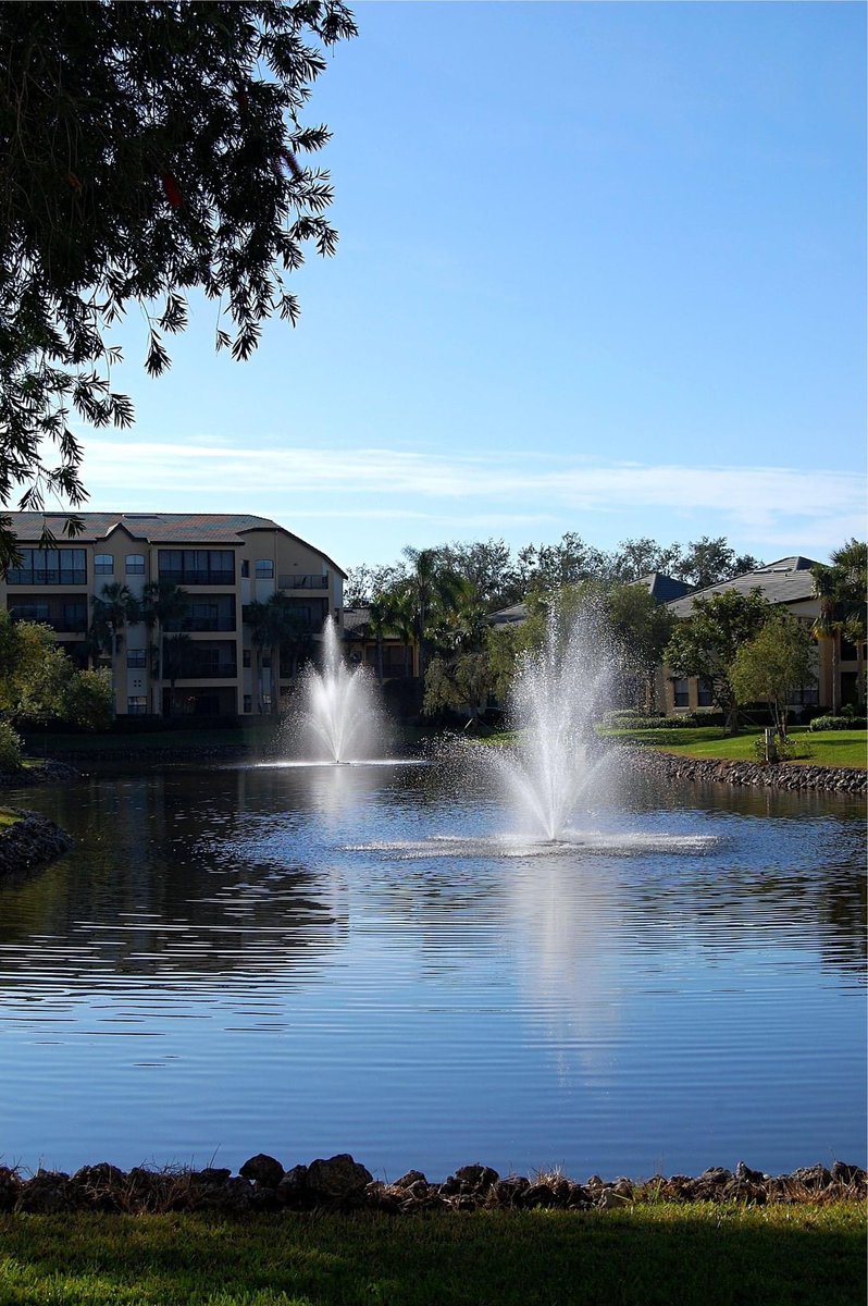 TheLakeDoctors's tweet image. The more fountains the merrier! This stylish duo is the perfect addition to this Apartment Complex in Port Charlotte, Florida.

#thelakedoctors #aeratingfountain #pondmanagement