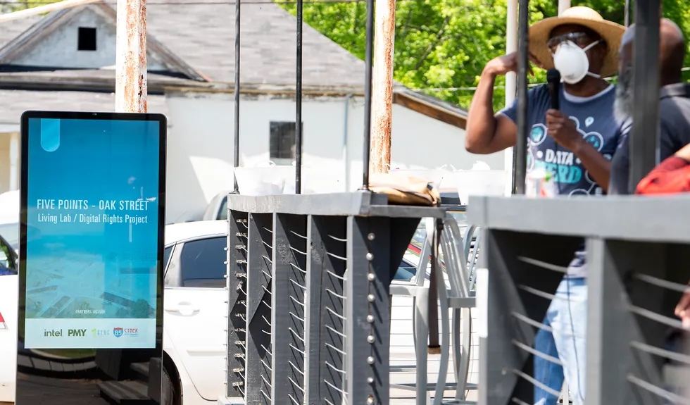 Learn about Boyd Stephens' vision to build a 'Cyber Corridor' of community networks along Alabama's historic civil rights trail.

In her latest, Melissa Huerta (<a href="/melechuga/">Melissa 恵</a>) shares stories from our newest partners — and how our grants support their work.

connecthumanity.fund/how-connect-hu…