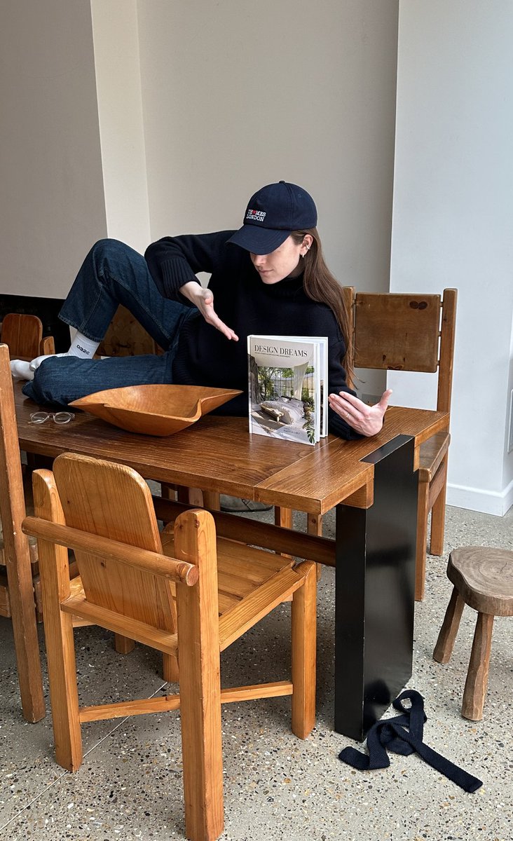 Excited to announce my fist book Design Dreams: Virtual Interior and Architectural Environments is now available for pre-order (link below). 🙌🙌
 
lnkd.in/g5dtke_k