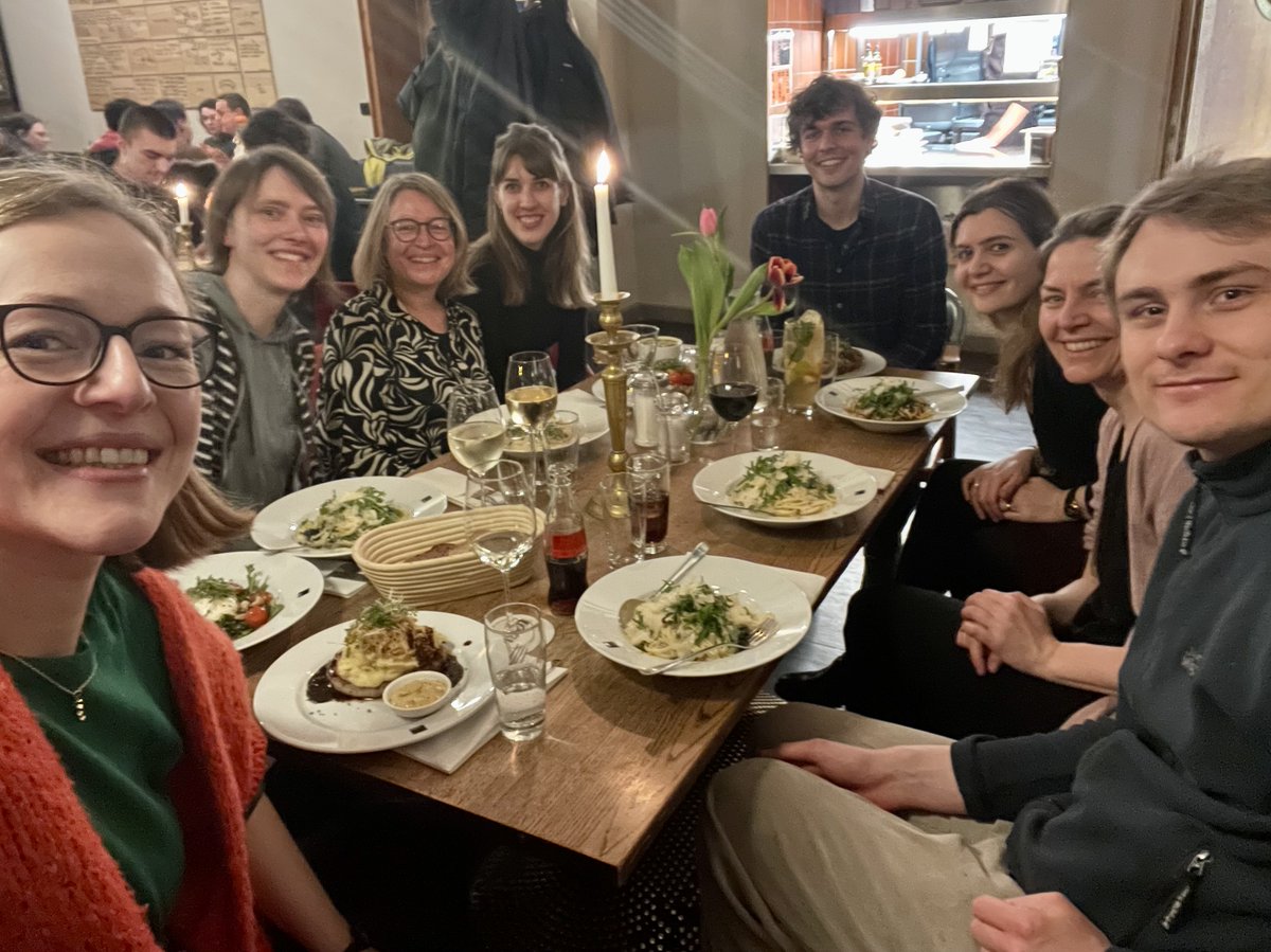 Aging&Obesity - Omega lab (@agingobesity) on Twitter photo 🎉 We were honored to host Professor Suzanne Higgs from UK (<a href="/unibirmingham/">Uni of Birmingham</a>) <a href="/MPI_CBS/">MPI für Kognitions- & Neurowissenschaften</a> in Leipzig ! 🙌🏼 Her talk "The role of cognitive functions in uncontrolled eating and obesity" was truly inspiring 🧠🔬 The discussions continued afterwards 😍 #academia #research #obesity 🌟 🎉 We were honored to host Professor Suzanne Higgs from UK (<a href="/unibirmingham/">Uni of Birmingham</a>) <a href="/MPI_CBS/">MPI für Kognitions- & Neurowissenschaften</a> in Leipzig ! 🙌🏼 Her talk "The role of cognitive functions in uncontrolled eating and obesity" was truly inspiring 🧠🔬 The discussions continued afterwards 😍 #academia #research #obesity 🌟