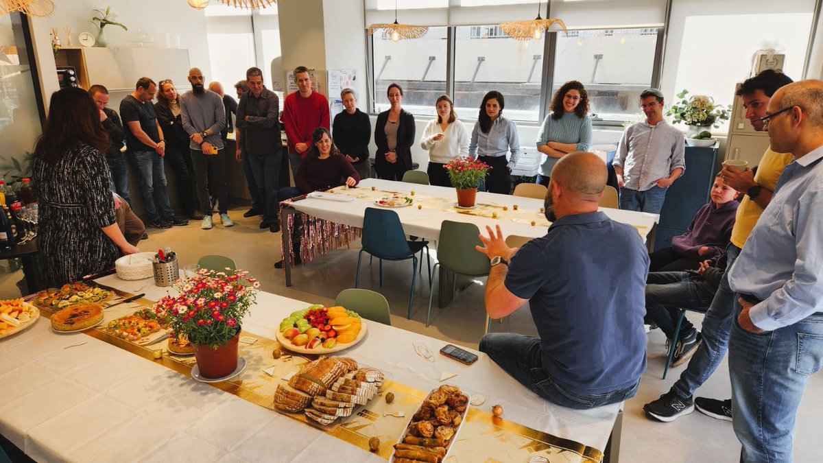 OncoHost's tweet photo. We had a great time today raising a toast at our pre-Passover and Easter party!  🥂

Appreciating a hardworking and dedicated team who brings so much value to the oncology industry. Proud to celebrate together!

#passover #easter #team #celebration #toast #lechaim https://t.co/qXLLS4vgLu