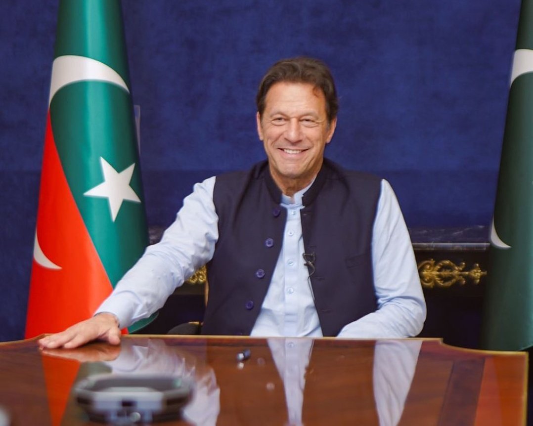 MShehzadSpeaks's tweet photo. یہ بندہ آپکا اگلا وزیراعظم ہے کیا آپ کو قبول ہے ؟ https://t.co/3PGO4Tc9Ta