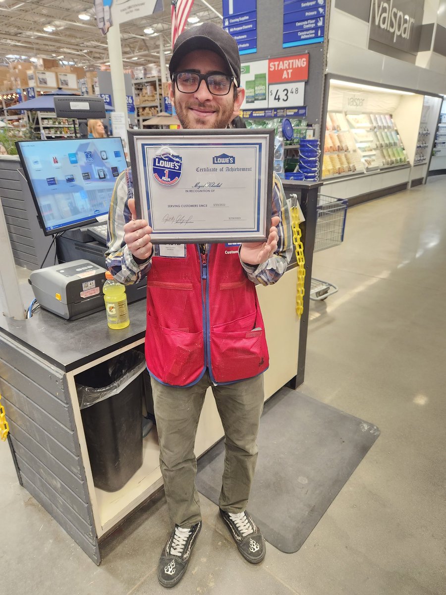 Happy Lowe's anniversary to our wonderful staff! Celebrating 1, 15 and 20 year anniversaries at Lowe's Medford, NY 1189!