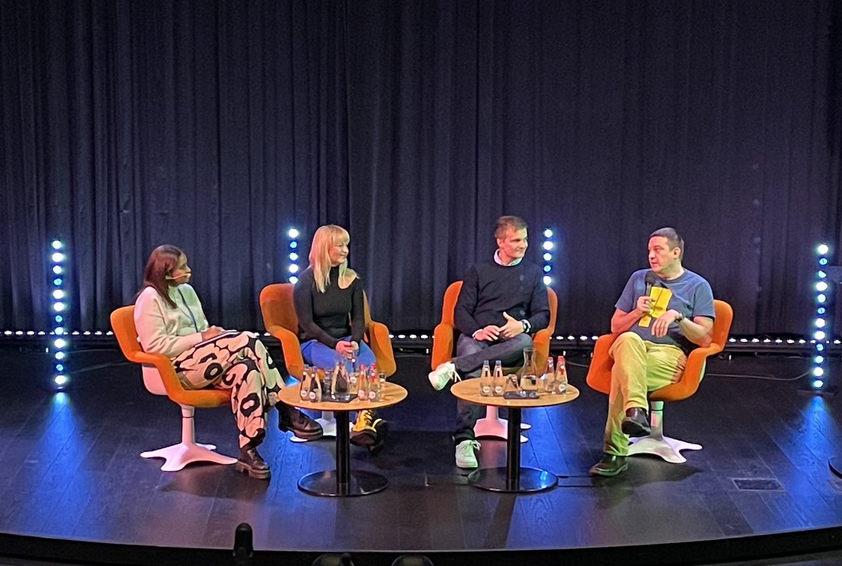 Paertel's tweet photo. #Estonia present at @Hanaholmen today w/ #Sweden and #Finland. Normal co-operation in the #Nordics as it should be. Grejt panel on the state of #tech and funding. Followed by @IlvesToomas.
Btw, Ilves started bringing #Estland back into the #Nordic family. #fforum #hanaholmen https://t.co/QRG5Q2rN9d
