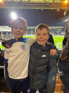 Club Members of our enjoyed a FREE trip to Craven Cottage for England U21’s friendly against Croatia! 🏟️

Despite the 2-1 defeat, everyone enjoyed their evening.

#ENGCRO