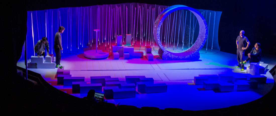 VJsMag's tweet image. Check out @jean_poole_art, the Melbourne-based #videoartist specializing in real-time #video manipulation! From #festivals to #theatre shows, he's projected his videos onto unique surfaces, like dinosaur skeletons and car wrecks in the Australian desert. #videoart #Melbourne