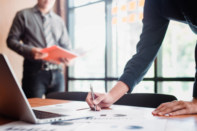 RHFA_PHL's tweet photo. Are you looking for a promising career in #finance? Discover the top 10 finance aptitudes and abilities that will put you in the prime position. https://t.co/cCEDmjM9gn https://t.co/GKDn1WzTi7