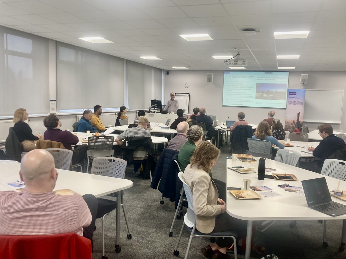 💡 Today we're hosting the third seminar of our #GMPolicyHub seminar series: Smart cities – what are they and who benefits?

🏙️ Prof Richard Kingston (@gisplanner) and Dave Carter from @OfficialUoM are giving a presentation exploring what puts the 'smart' in smart city policy.