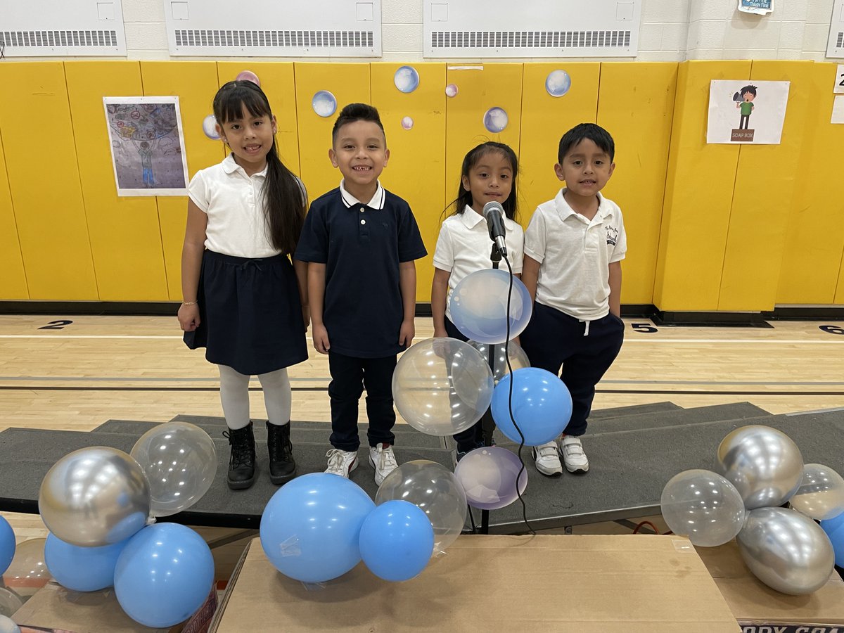 From @24Q019. Congrats to our kindergarteners for making their 'soapbox' speeches this week and discussing issues that matter to them! #nycdoe #District24strong #civicsforall #publicspeaking
