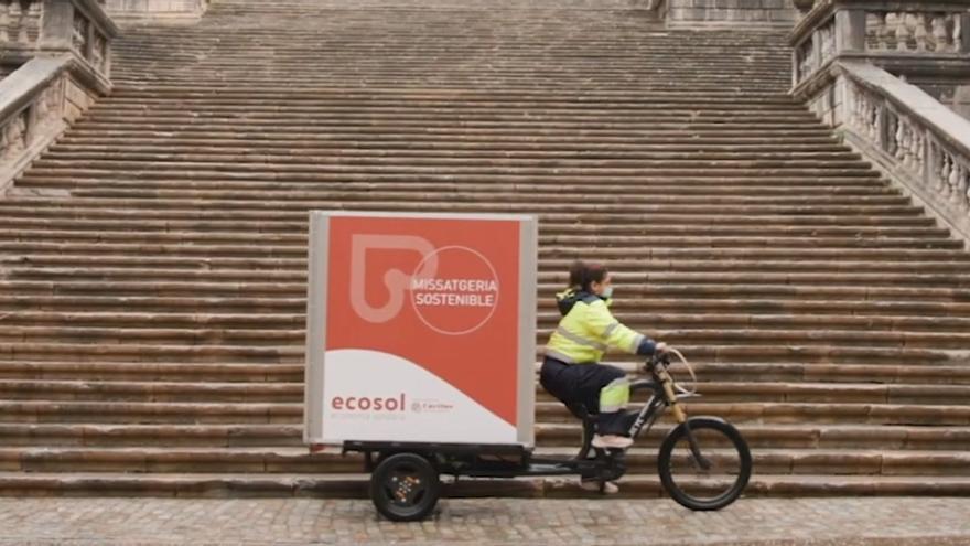 caritasgirona's tweet image. ECONOMIA SOLIDÀRIA | #Ecosol forma part de la cooperativa La Diligència, una iniciativa logística d’economia social i solidària, amb l’objectiu d’ajudar els petits productors agraris i ramaders i ser més sostenibles 👏

🌍 diaridegirona.cat/alt-emporda/20… via @DiarideGirona