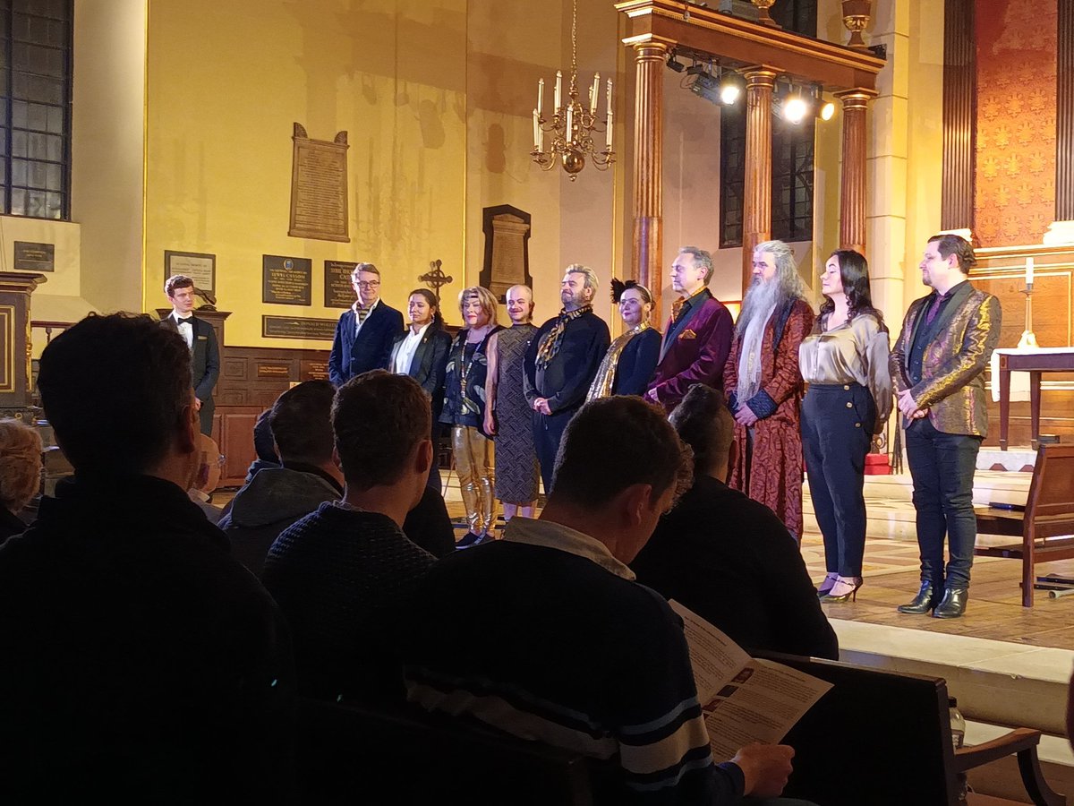 anjgi's tweet photo. Wonderful evening at St. Paul's Covent Garden with @arts_unity and their production about Noel Coward. #madabouttheboy https://t.co/di1N20EolU