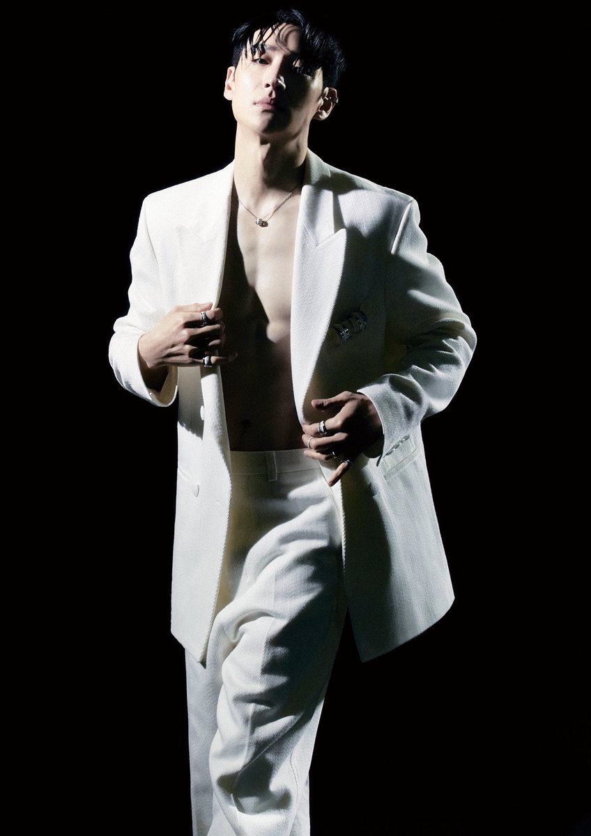 두번째 손은.... 
너무 어려웠다 걍 날려...