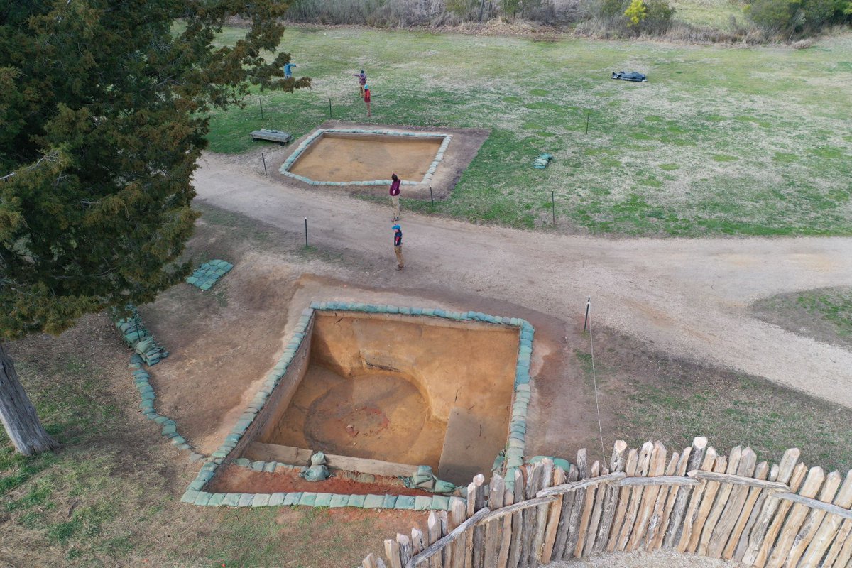 Come meet the team at Archaeology Opening Day this Saturday! Explore recent discoveries like the 'Flag' feature and the ca. 1617 well, then join the team in the Ed Shed to handle real artifacts. Get the full schedule at historicjamestowne.org/visit/calendar…