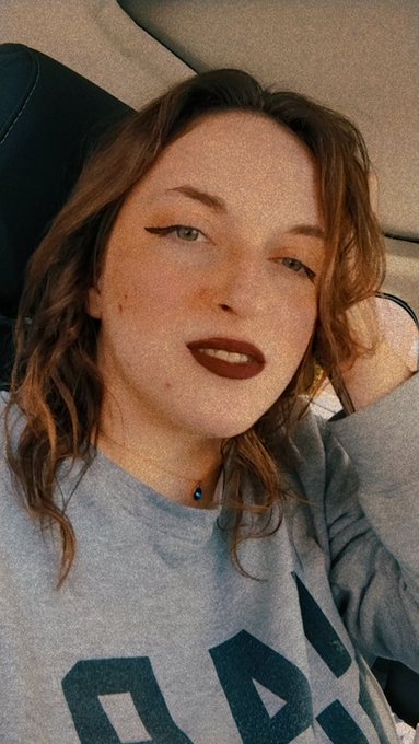 ⚔ĐØ₥ł₦₳ ⱧɆӾł₳⚔ Wallet Wrecker’s pics and videos