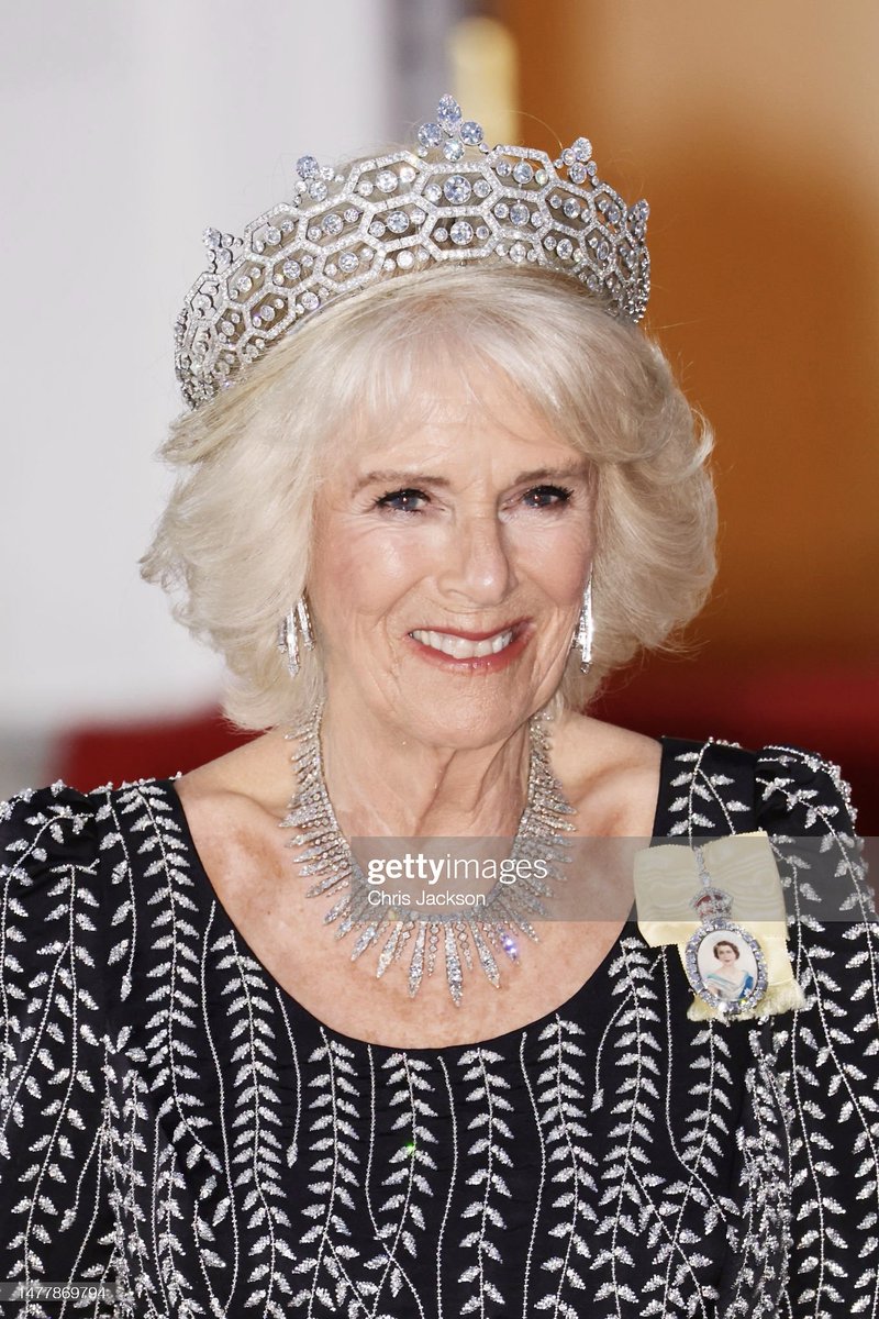 The Queen Consort, Camilla, looks absolutely resplendent at today's state banquet in Germany. 
All those years of vile insults and abuse hurled at her have only made her age more gracefully. #RoyalVisitGermany