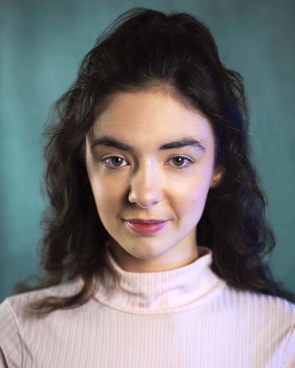 UKActorNetwork's tweet image. ACTOR: JADE BUTTERFIELD

TWITTER: @Jade_Y_B
INSTAGRAM: bit.ly/3JUqorc
SPOTLIGHT: bit.ly/3LX1mdy
STARNOW: bit.ly/40hS1Bn
AGENT: Self Represented

#JadeButterfield #PromoteAnActor #SaveTheArts