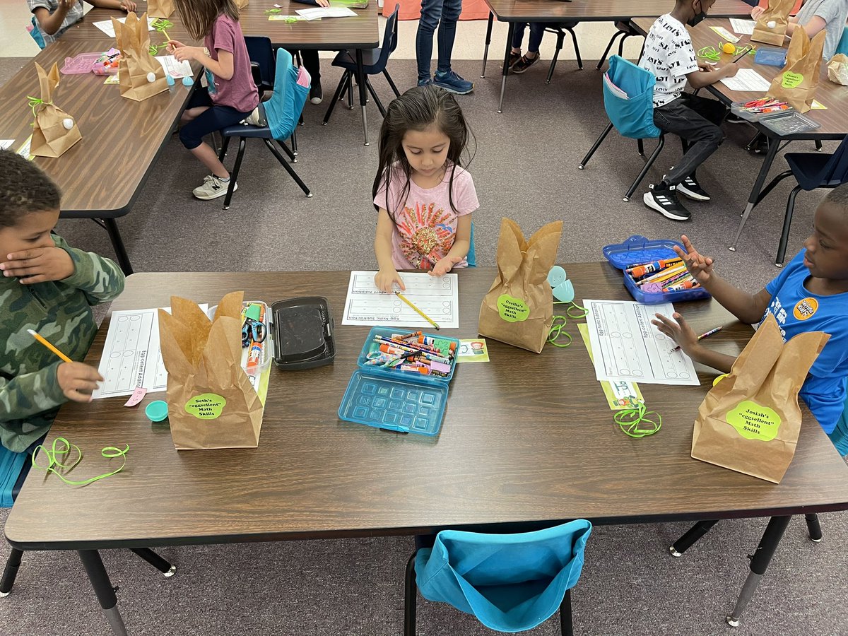 VaughanKinder's tweet photo. Addition and subtraction fun in Kindergarten with math bunny bags! 
#soaron https://t.co/p1llotxK7O