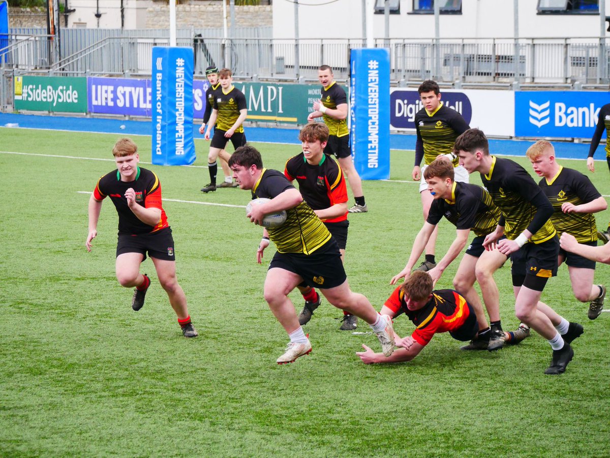 ClonkeenSchool's tweet photo. Massive congratulations to the senior rugby team who won both their games yesterday in Donnybrook against Oatlands and Woodbrook College! #tadaganiarracht https://t.co/6irj4L0eMY