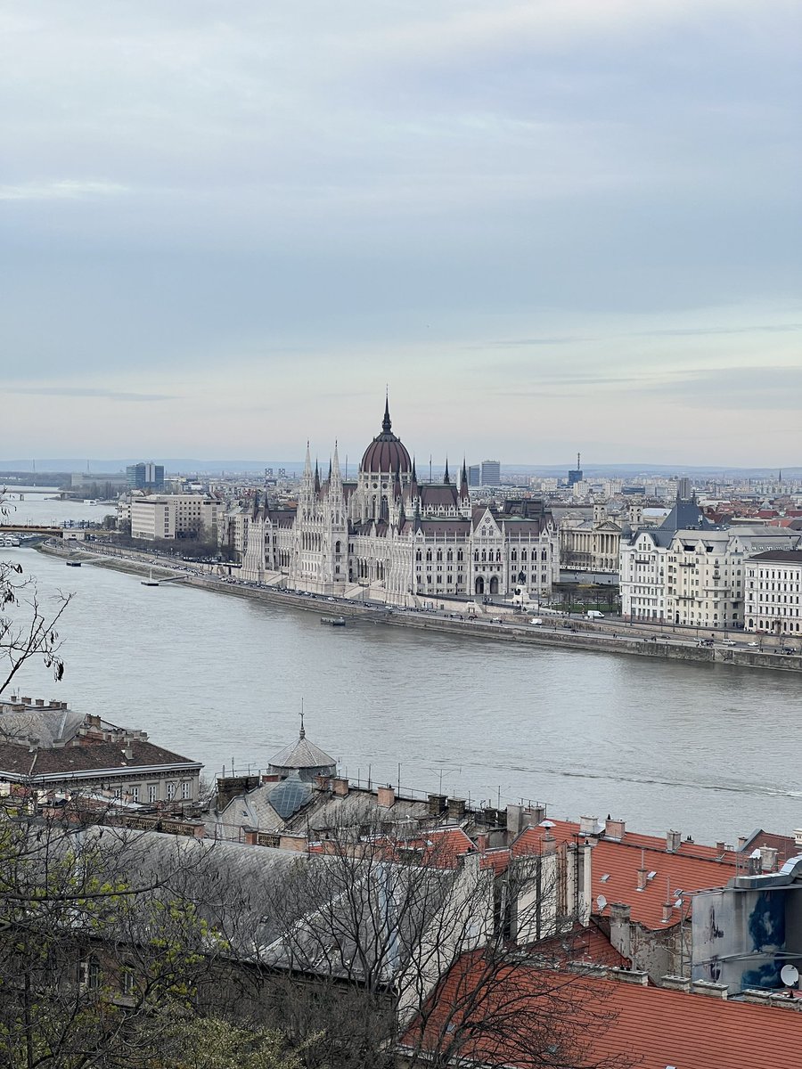 JacobDrees's tweet image. Budapest is absolutely stunning