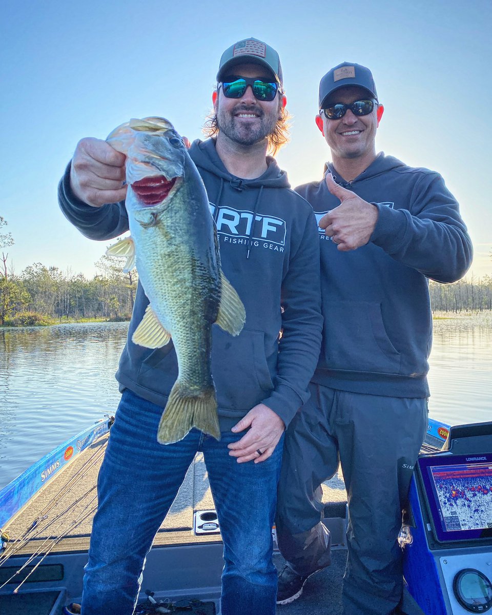 NateHosie's tweet image. What a competition! Me and my boys Casey Ashley and Daniel Thomas fished hard but came up just a little short! We took home 2nd place and set up one heck of a comeback story! What a time, what an event Realtree Pond wars thanks for having me! #fishing #realtree #realtreefishing