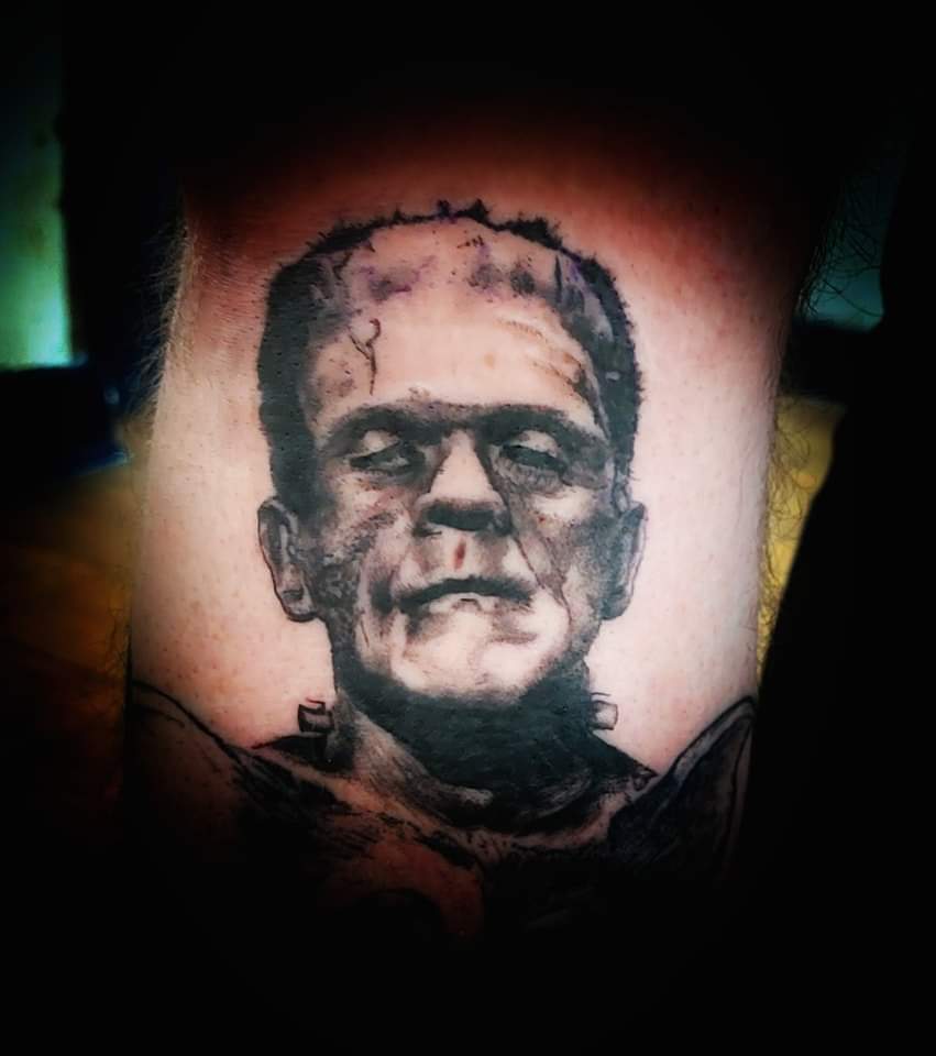 TwistedReaper22's tweet photo. Some of my realism/portrait work from the not so distant past 🙂 #tattoo #tattoorealism #tattooportraits #tattoostudio #Maryport #senhousestreet #twistedreapertattoostudio #blackandgrey #black #tattoo #Cumbria #westcumbria https://t.co/dqlTfEeYxM