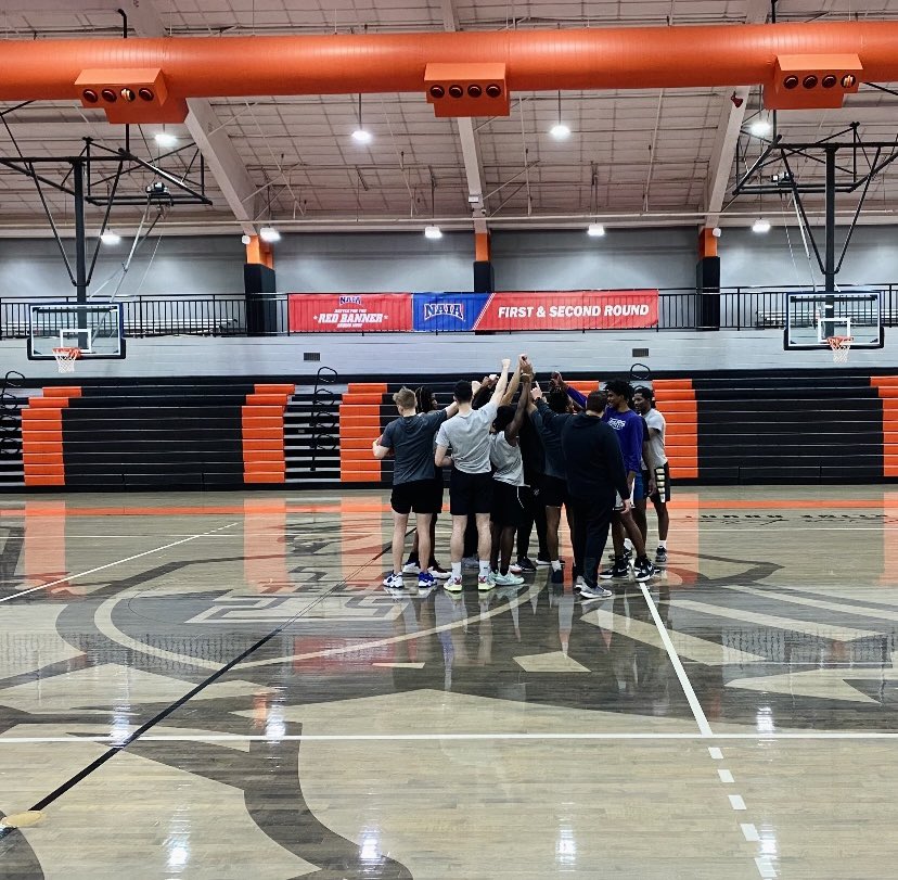 2022-2023:

✅ 27-3 Overall Record (most wins in school history)
✅ 11-0 Home Record
✅ Longest Win streak in school history (20 consecutive)
✅ Conference Champions
✅ National Tournament 
✅ Nationally Ranked (#23)
✅ Lifelong bonds built, Family established

“Family on 3”