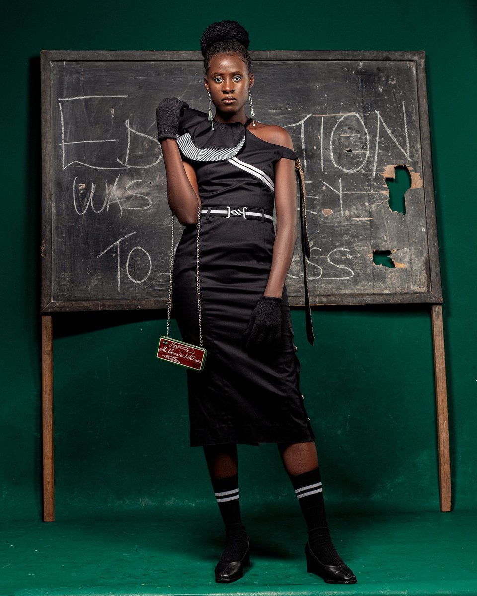 SeamlineA's tweet photo. SSUUBI  //  LOOK 6
A two principle pass look that Incorporates of Agric Top and History Skirt.

LOOK 6 IS NOW AVAILABLE FOR SALE AT https://t.co/afyL4Fi6WK  @glitter_trotter https://t.co/nZ3cJovxIV