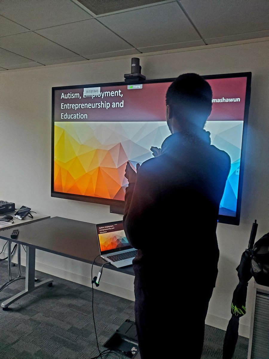 cognus_autism's tweet photo. Today we heard from Ibrahim, an autistic young man.
Ibrahim didn't speak until he was 5 and was initially diagnosed with #globaldevelopmentdelay. He has since been offered places on two university courses.
#AutismAcceptanceWeek #autism #AutismAwarenessWeek #autismweek https://t.co/tM73r1CPDz