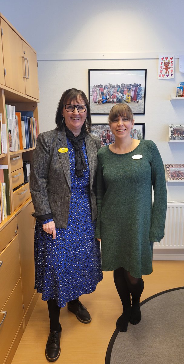 Idag var en stor dag på #freinetskolan Mimer då vår biträdande #rektor Andrea tillträdde sin tjänst! Äntligen!  #skola #biträdanderektor