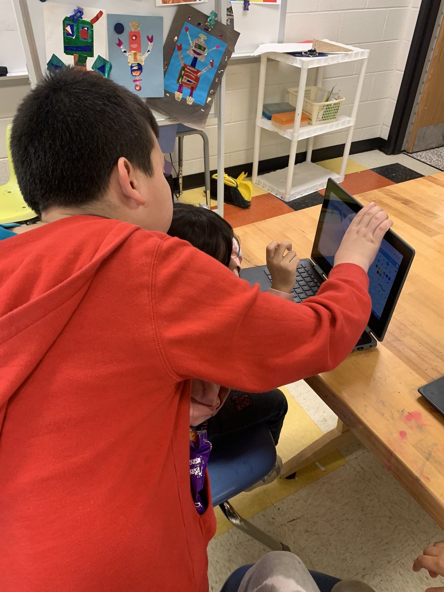 triangletigers's tweet image. What would @TigerArtTeacher do without our 5th grade Art Helpers? #championtigermentors #studentmentors #graphicdesigners