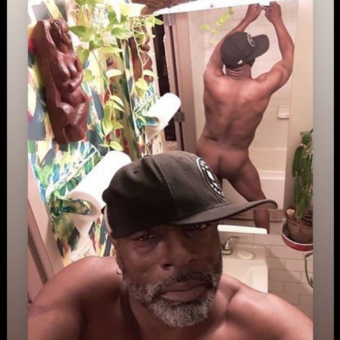 serenitymaaria's tweet photo. “ don’t start showin yo ass . ”
me : https://t.co/kyHc5DN0SU