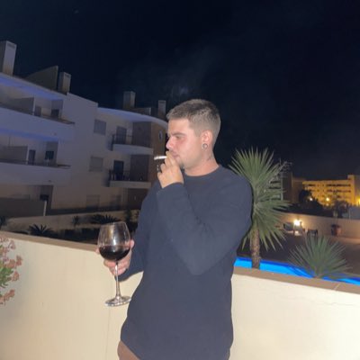 ghxstr1der's tweet photo. #NovaFotoDePerfil https://t.co/82x4CcbLjb