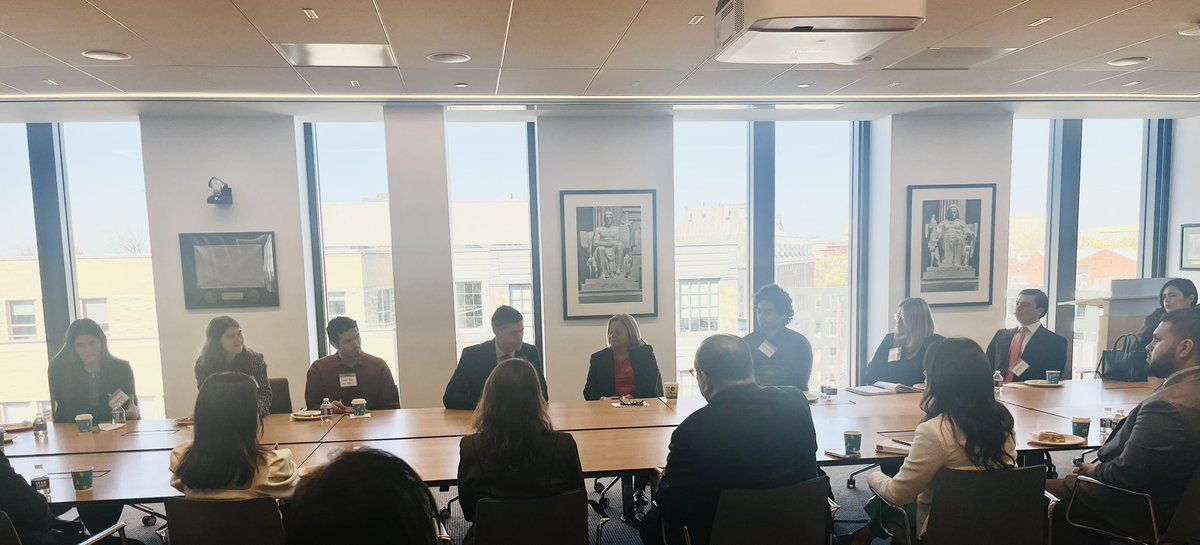 HispanicsFwd's tweet photo. Thank you to @akin_gump for hosting some of our participants today! It was an inspiring talk with pro-democracy activist @LeopoldoLopez &amp; former Congresswoman @RosLehtinen. López discussed his story as a political leader &amp; how he continues to fight for democracy in Venezuela. https://t.co/z8NjrWbm1W