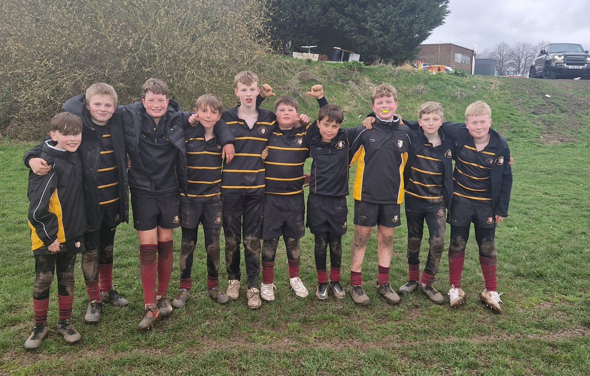 Fantastic performance by the <a href="/LichfieldCSchl/">Lichfield Cathedral School</a> Y7 boys rugby team finishing a close 2nd to <a href="/KESlichfield_PE/">King Edward VI PE</a> in the district tournament. Well done boys! #TeamLCS