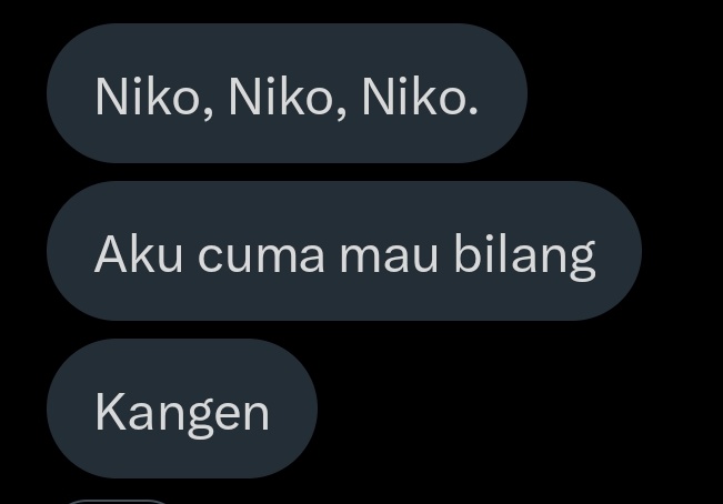 ⠀⠀⠀⠀

Yang begini menolak dibilang gemas katanya. Yang benar saja.  

⠀⠀⠀⠀