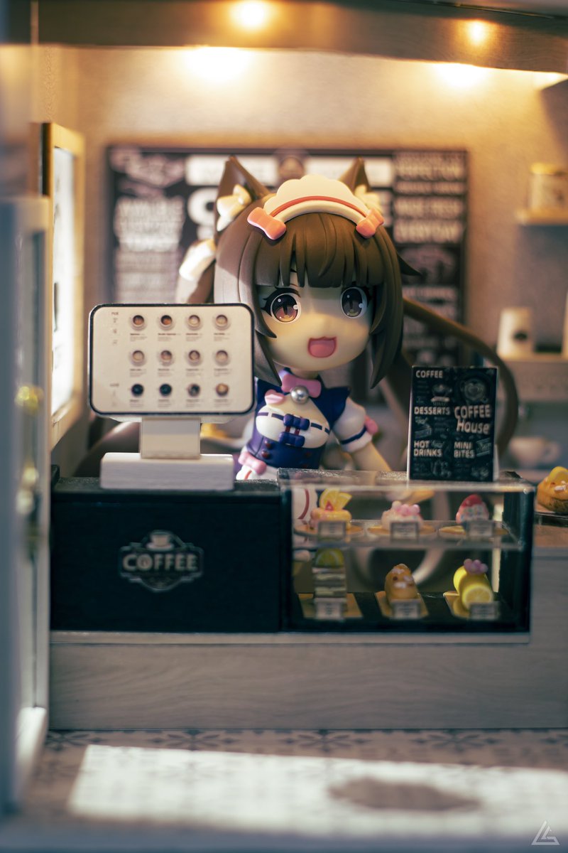 h_beeo's tweet photo. Maid cafe☕️
#ネコぱら #ミニフィギュア100 #PLUM #ショコラ #バニラ #NEKOYOME #NEKOPARA #Sayori #nekopara #chocola #vanilla #tomsenpainoticeme #tomphotocon7 #maidcafe #maid #toyphotography #figurephotography #anime #animegirl #catgirl #cute #kawaii #cake #sweet #chibi #h_beeo https://t.co/iVllMV80Km