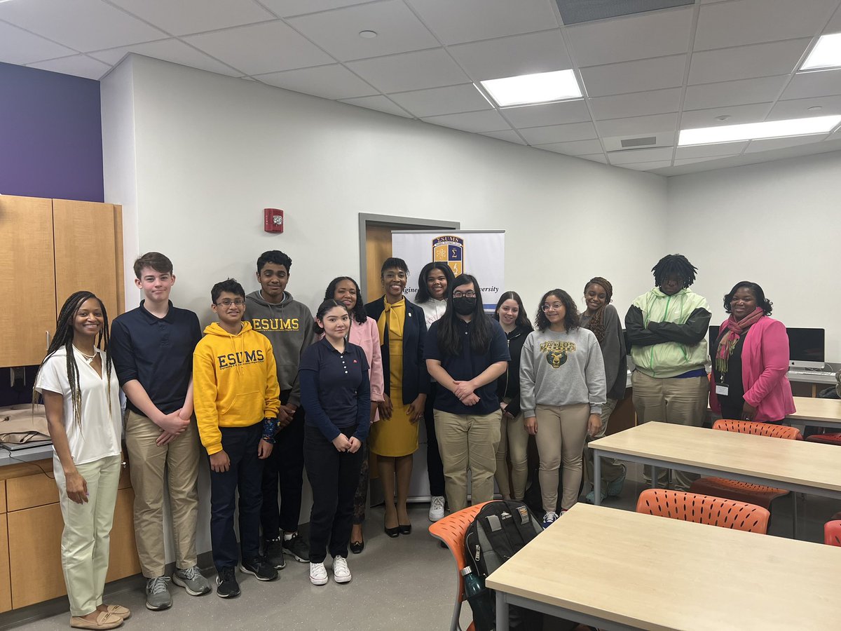 Engineering & Science University Magnet School tweet media