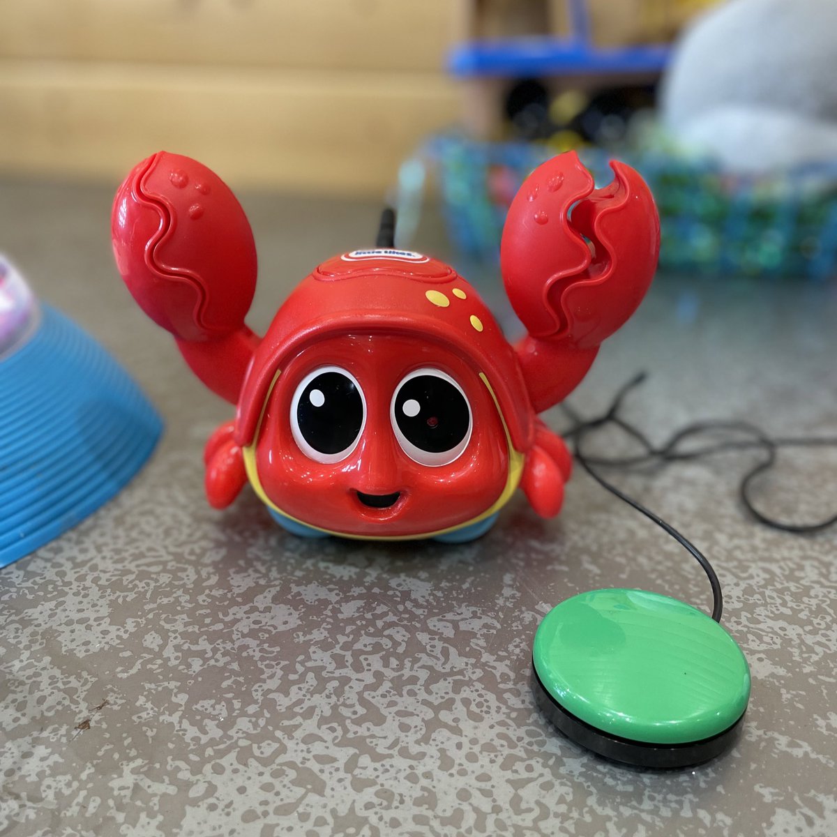 HamiltonCoESC's tweet image. These switch adapted toys can be bought brand new for $100+(🤯). Our staff can turn any switch toy into an adapted toy for less than $0.70 (🥳). Thanks to @synchrony for donating 80 brand new toys for us to adapt together! Twins S &amp;amp; R are thrilled to play w/ toys made for them!