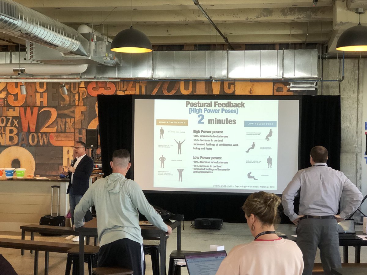 I love a good power pose! Mitch Mathews was an amazing keynote speaker and presenter about managing worry! #innovate23 <a href="/EducPlus/">EducationPlus</a> #SeesawAmbassador