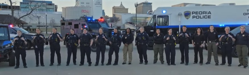 peoria_police's tweet photo. Recognizing Women's History Month: In 1935 Carrie Schunk became the first policewoman with the Peoria Police Department to serve in a capacity other than matron. Today the Peoria Police Department has slightly more than the national average of female officers.
#joinppd https://t.co/CADYMTaNBW
