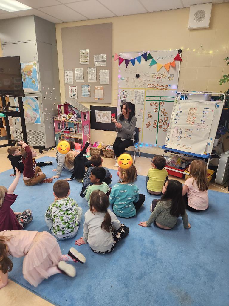 Yesterday in Jk/Sk we worked on learning our 3D shapes! We played a class activity where each student got to chose a picture and identify what kind of 3D shape it belongs to! #3Dshapes #learninganddevelopment