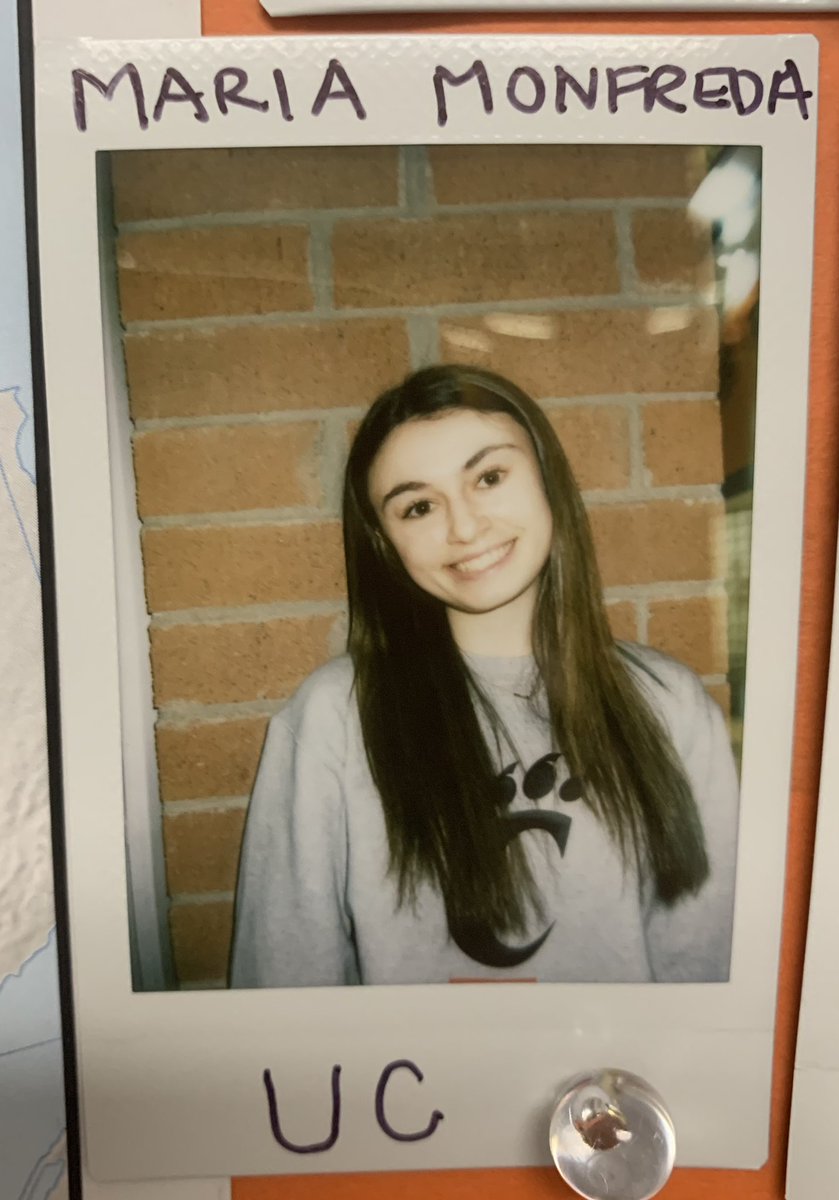 LovelandCounsel's tweet photo. Senior Maria Monfreda plans to attend the University of Cincinnati next year and study Marketing 🎉👏🎉👏 https://t.co/00vY0PTgpZ
