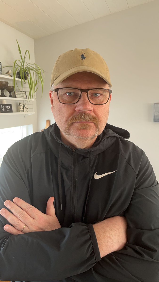 Það eru 3 dagar eftir af söfnunni, nú er lag að leggjast á árnarnar og styðja þetta frábæra málefni. Nýja mottan gengur undir nafninu, Yellowstone. safna.krabb.is/participant/si…